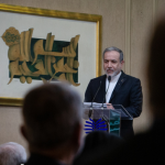 عراقچی: ایران در مذاکرات جاری کاملا جدی است/ یک دیوار بی‌اعتمادی بسیار بزرگ وجود دارد