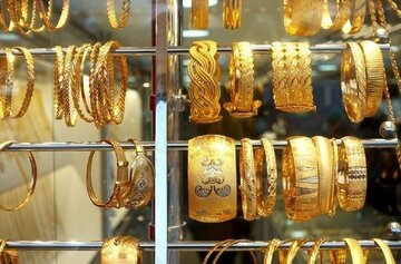 کاهش ۴ میلیون تومانی سکه؛ دلار ۱۰ هزار تومان عقب نشست