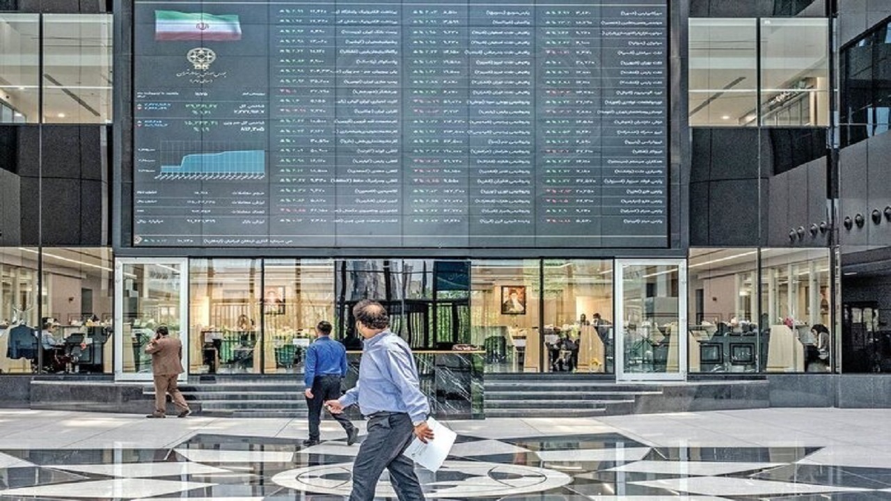 هرچه بازگشایی بازار سهام به تأخیر بیفتد شرایط سخت‌تر خواهد شد