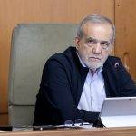 پزشکیان: معلمان معماران اصلی «ایستادگی» در نسل‌های آینده هستند
