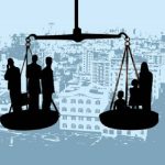بازگشت اموال آزاد شده و آزمون سخت عدالت اجتماعی