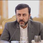 غریب‌آبادی: هرمز زیر فرمان ایران تعریف می‌شود، نه سنتکام