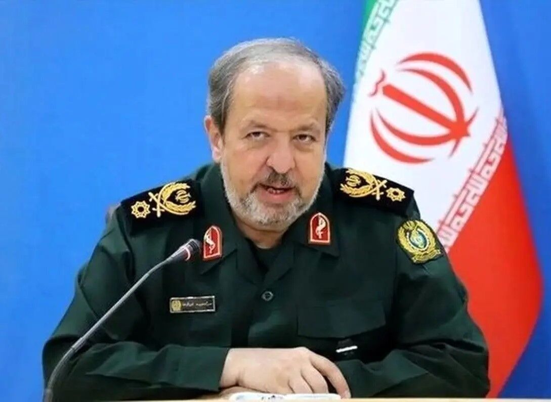 سرپرست وزارت دفاع: ترامپ درباره تنگه هرمز حرف زیادی می‌زند