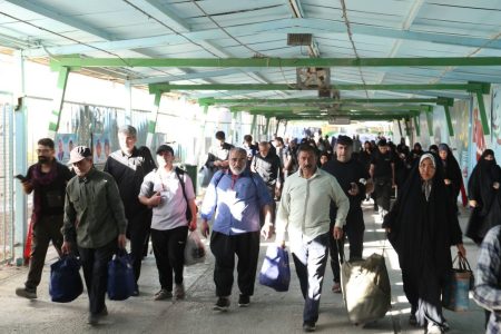 تردد در مرز مهران به ۳ میلیون زائر نزدیک‌تر شد