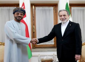 البوسعیدی با عراقچی دیدار کرد