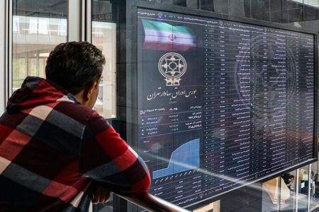 بورس شهریور را طوفانی آغاز کرد/ شاخص کل در کانال ۶.۱ میلیون واحدی