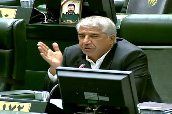 عضو کمیسیون اقتصادی مجلس: شرایط جنگی مانع تحقق وعده‌های رئیس‌جمهور شد