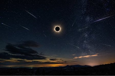 دوئل آسمان مرداد؛ ۲ دقیقه و ۱۸ ثانیه تاریکی و رگبار آذرگوی‌ها