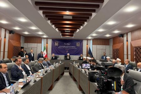 آیین تکریم و معارفه روسای قدیم و جدید سازمان زندان‌ها برگزار شد