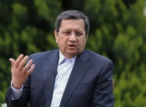 همتی: فعلاً ابرتورم رخ نداده است/عراق وعده پرداخت مطالبات ایران را داد / منابع ۱۲ میلیارد دلاری ایران در قطر هنوز آزاد نشده است