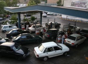 دارندگان کارت سوخت بخوانند/ سهمیه بنزین این خودروها افزایش یافت