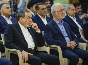 عراقچی: آمریکا هیچ راهی جز صحبت با احترام با مردم ایران ندارد