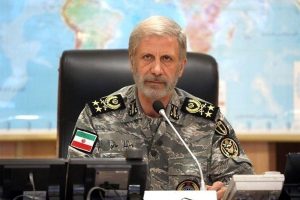 فرمانده کل ارتش: رئیس‌جمهور صدای صلابت ملت مبعوث و شجاع ایران بود