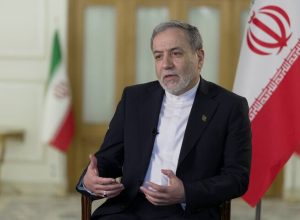 عراقچی: توافق ایران و عمان به معنای بازگشایی تنگه هرمز نیست