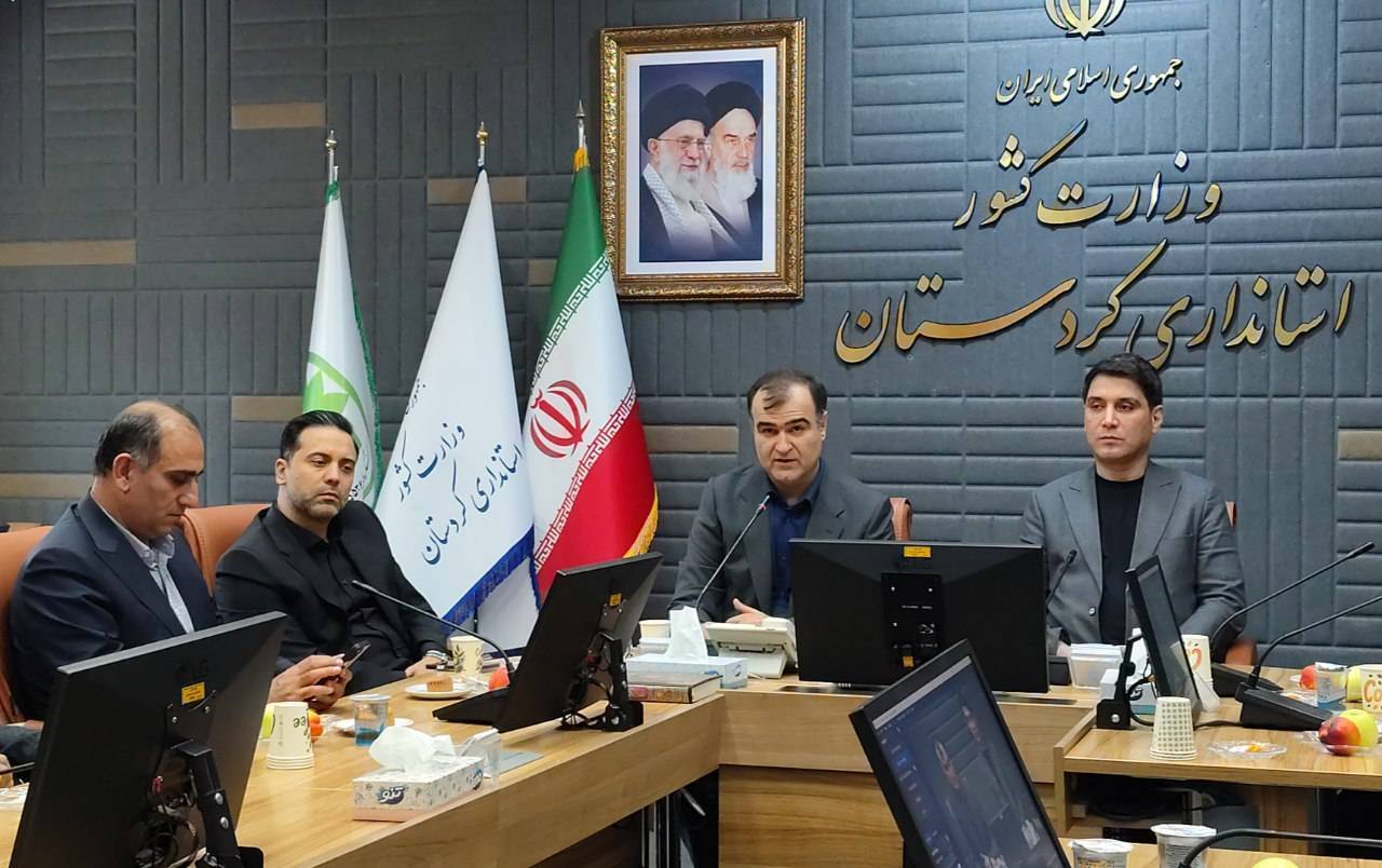 با حضور رئیس کل بیمه مرکزی انجام شد؛ پرداخت دیه جانباختگان حادثه آتش‌سوزی تانکر سوخت در سنندج