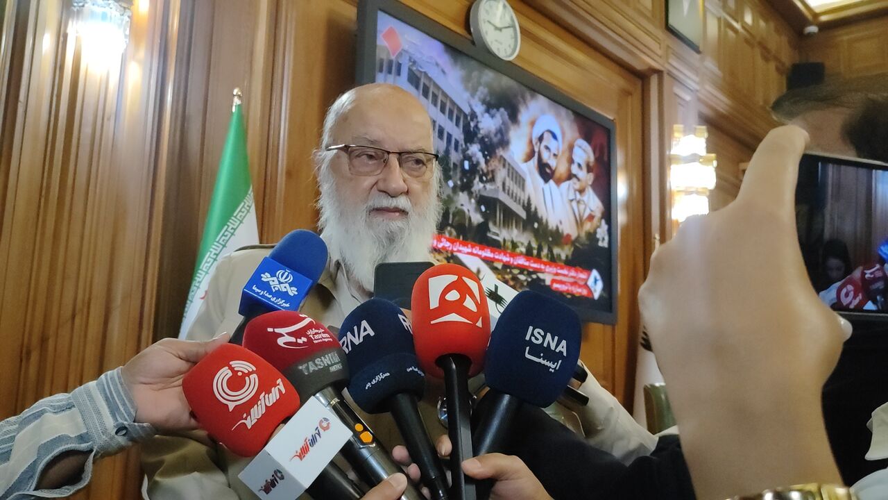 چمران: شورا با طرح «تورم صفر» مخالف نیست/ تداوم آن نیازمند همکاری دولت است