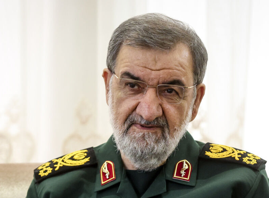 سرلشکر رضایی: در جنگ نظامی شکست خوردید و در جنگ اقتصادی نیز شکست خواهید خورد