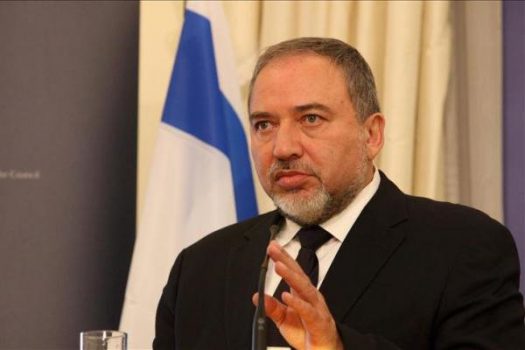 لیبرمن خطاب به وزرای نتانیاهو: به جهنم بروید