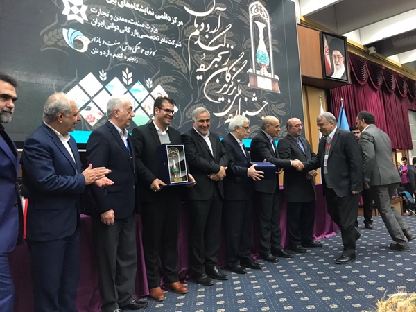 حضور مدیرعامل بانک کشاورزی در جشنواره‌ ملّی زنجیره‌ی گندم، آرد و نان
