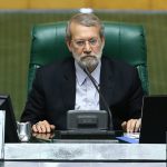 لاریجانی: دولت باید مصوبه مجلس درباره افزایش حقوق را اجرا کند