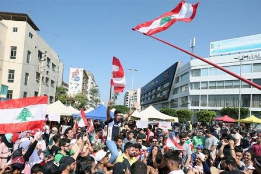 چهار وزیر دولت ائتلافی لبنان استعفا دادند چهار وزیر دولت ائتلافی لبنان استعفا دادند