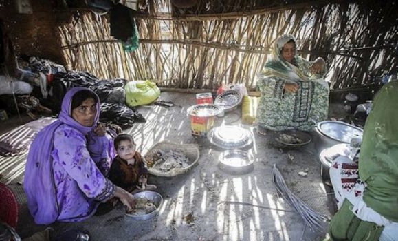 کمکاری درحمایت از اقشارآسیبپذیر/قشری که حوالهاش به خیریههاست کمکاری درحمایت از اقشارآسیبپذیر/قشری که حوالهاش به خیریههاست