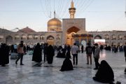 بازگشایی حرم رضوی پس از ۶۹ روز دلتنگی