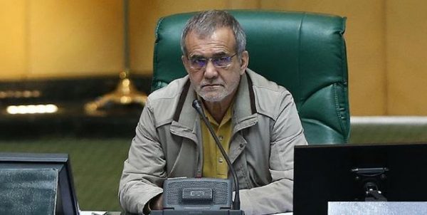 پزشکیان: میتوانیم کرونا را با قدرت زمینگیر کنیم پزشکیان: میتوانیم کرونا را با قدرت زمینگیر کنیم