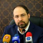 استانداران ظرف یک ماه آینده وضعیت دو شغله ها را تعیین تکلیف کنند