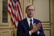 برایان هوک: درهای دیپلماسی به روی ایران باز است