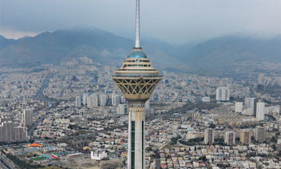 شایعه ها و واقعیتها در باره ترک برداشتن برج میلاد شایعه ها و واقعیتها در باره ترک برداشتن برج میلاد