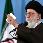 رهبر معظم انقلاب: عده ای خودشان ضعیف شده‌اند، می‌گویند انقلاب ضعیف شده؛ ضعف‌های خود را به ملت نسبت می‌دهند