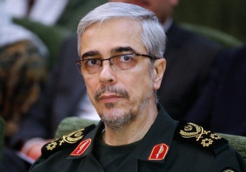 سرلشکر باقری: آماده انتقال تجربیات خود در مقابله با «کرونا» هستیم