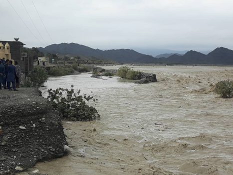۲۱۱ روستای نیکشهر در محاصر سیلاب قرار دارند / تلفن ۸۰ روستا قطع است ۲۱۱ روستای نیکشهر در محاصر سیلاب قرار دارند / تلفن ۸۰ روستا قطع است