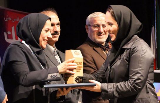 بیمه دی برای دومین سال متوالی برنده نشان برنزین استاندارد 2c مدل ۳۴۰۰۰ شد بیمه دی برای دومین سال متوالی برنده نشان برنزین استاندارد 2c مدل ۳۴۰۰۰ شد