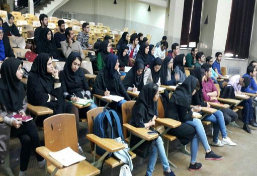 ترم تحصیلی دانشگاه‌ها احتمالا تا تیرماه ادامه می‌یابد