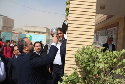 طنین انداز شدن آوای مهر و مقاومت مدارس شهدای بانک رفاه کارگران در 11 استان کشور طنین انداز شدن آوای مهر و مقاومت مدارس شهدای بانک رفاه کارگران در 11 استان کشور