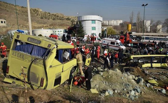 زندان در انتظار رئیس دانشگاه آزاد تهران زندان در انتظار رئیس دانشگاه آزاد تهران