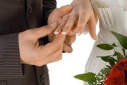 علل ازدواج دختران جوان با مردهای سالمند از زبان یک عضو کمیسیون اجتماعی