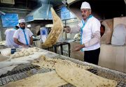نانوایان هنوز در فروش نان تخلف می‌کنند