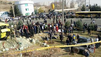 بررسی تخلفات دانشجویان علوم پزشکی دانشگاه آزاد درمجلس بررسی تخلفات دانشجویان علوم پزشکی دانشگاه آزاد درمجلس