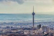 برج میلاد در حال کج شدن است؟