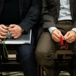 چرا ریش داشتن و تسبیح انداختن، نشانه‌ دین‌داری شده ؟