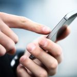 وقتی نمایشگر تلفن هوشمند از کار می‌افتد،چه کار کنیم؟