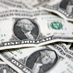دولت توانایی کنترل نرخ ارز را ندارد/ دلار به 13200 تومان رسید