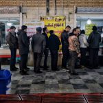 چند می گیری توی صف بایستی؟