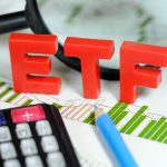 آشنایی با صندوق‌های سرمایه‌گذاری قابل معامله/ ETF چیست و چگونه عمل می‌کند؟