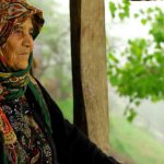 دلبند، خون خدا، طلا و شبی که ماه کامل شد