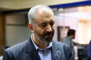اهدای نشان درجه یک نویسندگی دفاع مقدس به محسن مومنی شریف