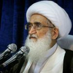 مرجع تقلید: وظیفه مسؤولان در مقابل مردم سنگین شد
